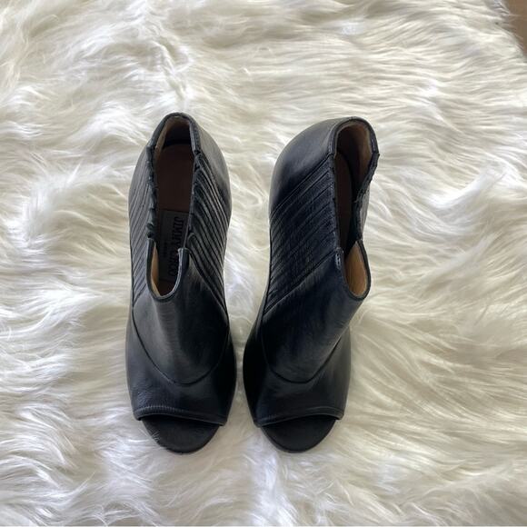 Jimmy Choo Women’s Grained Calfskin Brenna Ankle Boots Booties Open Toe Stiletto - Picture 3 of 11